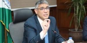 محافظ
      الجيزة
      يلتقي
      بمواطني
      أحياء
      الهرم
      وكرداسة
      والحوامدية
      وأطفيح
      للاستماع
      إلى
      شكواهم