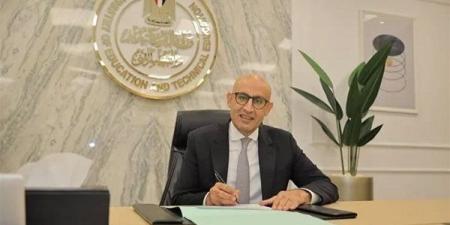 وزير
      التربية
      والتعليم:
      اعتماد
      نظام
      "البوكليت"
      يهدف
      إلى
      الحد
      من
      فرص
      الغش
      وتحقيق
      العدالة
      بين
      الطلاب