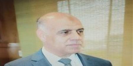سوهاج..
      غرق
      طالب
      بنهر
      النيل
      بالمراغة