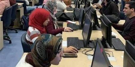 انفراد
      |
      تنسيق
      موحد
      لقبول
      طلاب
      الثانوية
      العامة
      2025
      بالجامعات
      بنظاميها
      بـ
      “
      النسبة
      المئوية