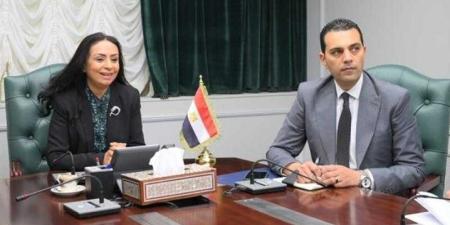وزيرا
      التضامن
      الاجتماعي
      والزراعة
      ورئيس
      التحالف
      الوطني
      للعمل
      الأهلي
      يتابعون
      نتائج
      مبادرة
      ”
      ازرع”