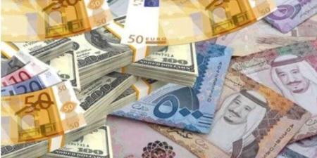 الدينار
      الكويتي
      بكام؟..
      أسعار
      العملات
      العربية
      و
      الأجنبية
      اليوم
      الأحد
      11-5-2025