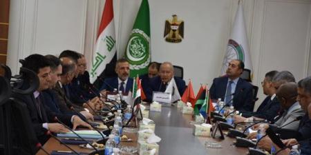 أبو
      الغيط
      يترأس
      اجتماع
      مجلس
      إدارة
      الصندوق
      العربي
      للمعونة
      الفنية
      للدول
      الإفريقية
      في
      بغداد