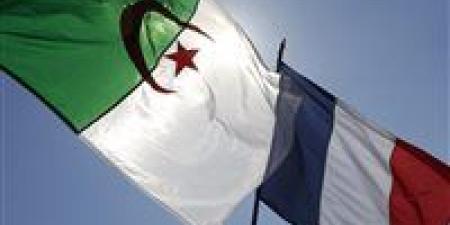 تصعيد
      فرنسي..
      باريس
      تطرد
      مسؤولين
      جزائريين