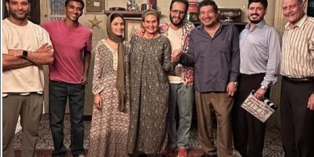 الصور
      الأولى
      من
      كواليس
      فيلم
      بنات
      فاتن
      بطولة
      يسرا