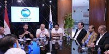أمانة
      الشباب
      المركزية
      ب"مستقبل
      وطن"
      تناقش
      التجهيز
      لعدد
      من
      الفاعليات
      الشبابية
      الكبرى
      خلال
      الفترة
      المقبلة