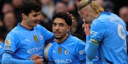 «مرموش» يقود تشكيل مانشستر سيتي لمواجهة بورنموث في الدوري الإنجليزي