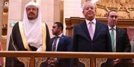 المستشار
      الدكتور
      حنفى
      جبالى
      يستقبل
      رئيس
      مجلس
      الشورى
      السعودي
      بمقر
      البرلمان
      بالعاصمة
      الإدارية
      الجديدة