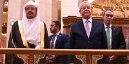 المستشار
      الدكتور
      حنفي
      جبالي
      يستقبل
      رئيس
      مجلس
      الشورى
      السعودي
      بمقر
      مجلس
      النواب
      بالعاصمة
      الإدارية
      الجديدة