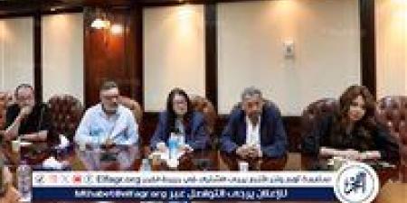 لجنة
      الدراما
      بالأعلى
      للإعلام
      تستضيف
      رئيس
      الرقابة
      على
      المصنفات