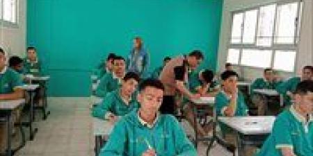 تبدأ
      غدًا..
      المدارس
      تستعد
      لامتحانات
 ...