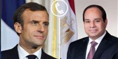 الرئيس
      السيسي
      ونظيره
      الفرنسي
      يبحثان
      تعزيز
      التعاون
      بالمجالات
      محل
      الاهتمام
      المشترك