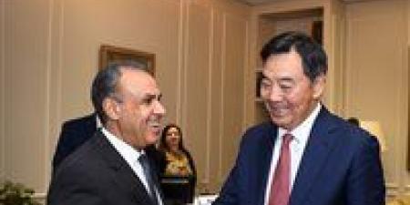 وزير
      الخارجية
      والهجرة
      يلتقي
      مبعوث
      الحكومة
      الصينية
      الخاص
      للشرق
      الأوسط