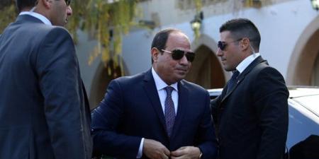 السيسي
      يعود
      إلى
      القاهرة
      عقب
      زيارة
      أبو
      ظبي