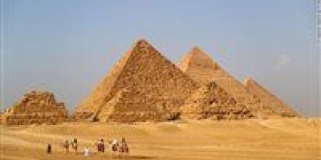 عاجل..
      الحكومة:
      ارتفاع
      أعداد
      السائحين
      بنسبة
      25%
      خلال
      الربع
      الأول
      من
      2025