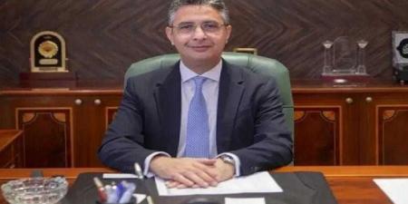 وزير
      التموين:
      غرفة
      عمليات
      مركزية
      لمتابعة
      الأنشطة
      التموينية
      خلال
      إجازة
      عيد
      الأضحى
      وتشديد
      الرقابة