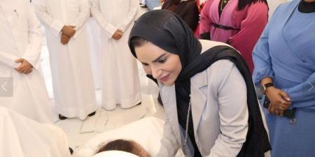 الكويت..
      الحويلة
      تزور
      دور
      الرعاية
      للتهنئة
      بمناسبة
      عيد
      الأضحى
      المبارك
