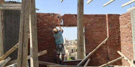 جهازا
      مدينتي
      بدر
      و٦
      أكتوبر
      يزيلان
      عدة
      مخالفات
      بناء
      بالتعاون
      مع
      الشرطة
