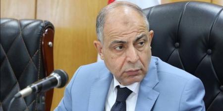 محافظ
      المنيا:
      مصرف
      المحيط
      كان
      به
 ...