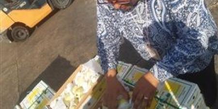 رغم
      الإجازة..
      رجال
      الحجر
      الزراعي
      يواصلون
      فحص
      الشحنات
      في
      الموانئ
      والمطارات