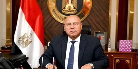 الصناعة:
      استمرار
      فتح
      باب
      التقدم
      والحجز
      إلكترونيًا
      عبر
      منصة
      مصر
      الصناعية
      الرقمية