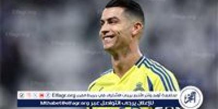 رونالدو
      يكشف:
      عملت
      مترجمًا
      لـ
      ميسي!