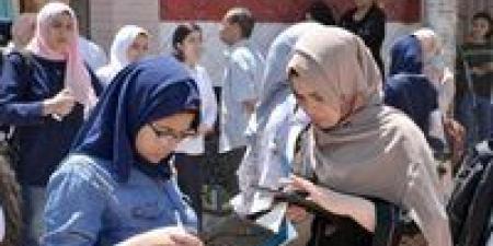 التعليم
      تحذر
      طلاب
      الثانوية
      العامة
      من
      الكتابة
      على
      ظهر
      ورقة
      الإجابة
      الخاصة
      بالأسئلة
      المقالية