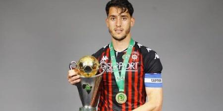 الزمالك
      يكثف
      مفاوضاته
      لضم
      المدافع
      الجزائري
      زين
      الدين
      بلعيد