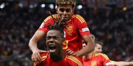 مشاهدة
      مباراة
      إسبانيا
      والبرتغال
      بث
      مباشر
      في
      نهائي
      دوري
      الأمم
      الأوروبيةاليوم