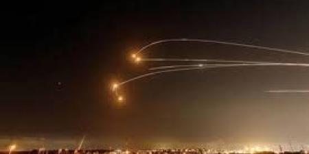 بث
      مباشر
      |
      إيران
      تقصف
      تل
      أبيب..
      ونتنياهو
      يختبيء
      تحت
      الأرض
      خوفا
      من
      الصواريخ