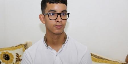 ياسر
      أخداش
      يعانق
      "نجومية
      الباكالوريا
      العمومية"
      بجهة
      بني
      ملال
      خنيفرة