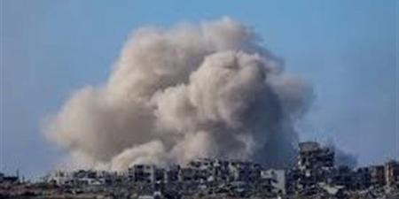 استشهاد
      8
      فلسطينيين
      في
      قصف
      إسرائيلي
      على
      منزل
      جنوب
      مخيم
      النصيرات
      بغزة