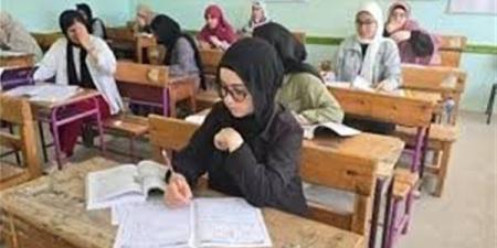 آخر
      أخبار
      الثانوية
      العامة
      2025
      ...