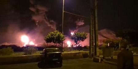 انفجارات
      عنيفة
      تهز
      إيران
      بعد
      ...