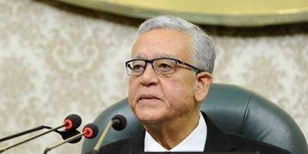 غياب
      وزيري
      المالية
      والتخطيط
      عن
      جلسة
      البرلمان
      يثير
      غضب
      رئيس
      المجلس