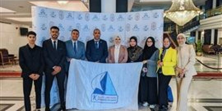 جامعة
      كفر
      الشيخ
      تشارك
      في
      منتدى
      «اسمع
      واتكلم»
      بمرصد
      الأزهر
      لمكافحة
      التطرف