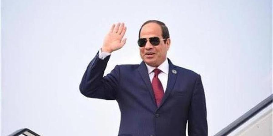 وصول
      الرئيس
      السيسي
      إلى
      أرض
      الوطن
      بعد
      زيارته
      لموسكو