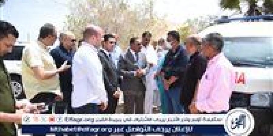 محافظ
      مطروح
      يتفقد
      القافلة
      الطبية
      المجانية
      بشمس
      الحكمة