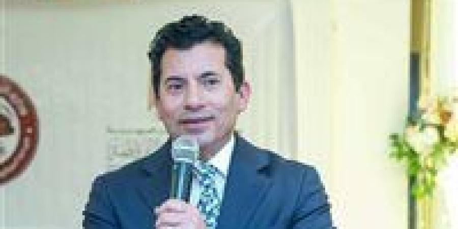 وزير
      الشباب
      والرياضة:
      تطبيق
      بند
      الـ
      8
      سنوات
      في
      تعديلات
      قانون
      الرياضة
      الجديد
      بدون
      أثر
      رجعي
      وعودة
      التحكيم
      الرياضي