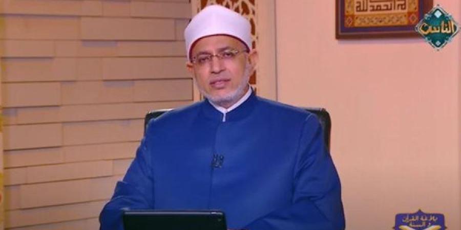 رئيس
      جامعة
      الأزهر
      يوضح
      معني
      ...