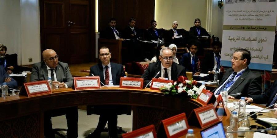 ميداوي
      يدافع
      عن
      استقلالية
      الجامعات
      المغربية
      ..
      وأوزين:
      "جعجعة
      بلا
      طحين"