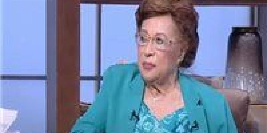 عاجل..
      محامي
      حفيدة
      نوال
      الدجوي
      يفجر
      مفاجأة
      عن
      واقعة
      السرقة