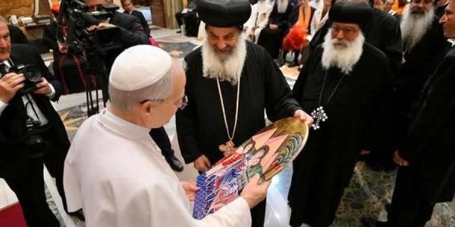 بابا
      الفاتيكان
      يستقبل
      الوفد
      القبطي
 ...