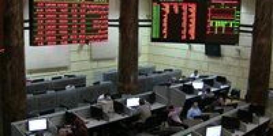 البورصة
      المصرية
      تخسر
      20.8
      مليار
      جنيه
      في
      ختام
      تعاملات
      الاثنين