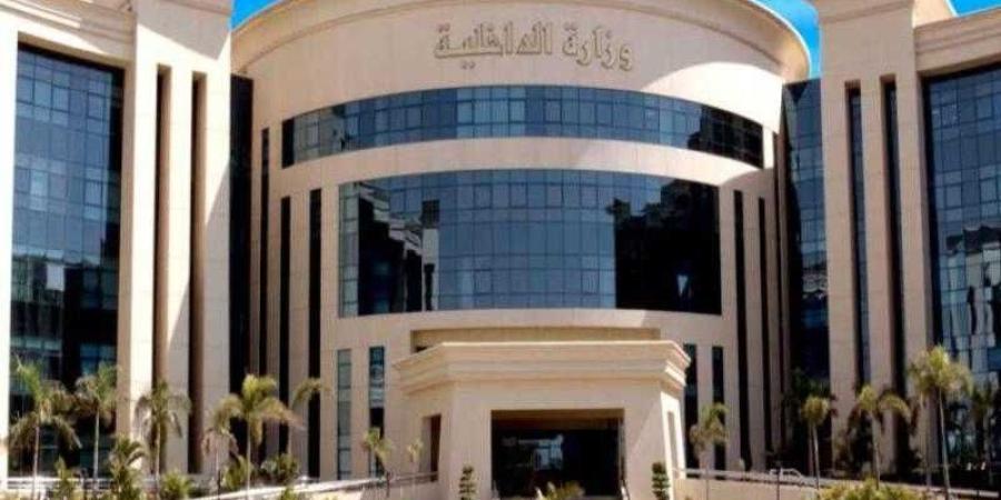ضبط
مالك
شركة
”بدون
ترخيص”
لإلحاق
العمالة
بالخارج
بالقليوبية