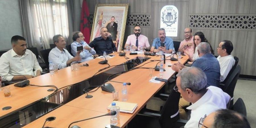 واجهات
      بني
      ملال
      تعتمد
      "الأبيض"