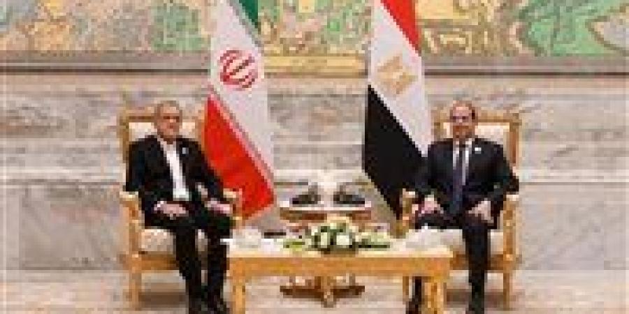 عاجل|
      هل
      نشهد
      تحالف
      ثلاثي
      يضم
      مصر
      وإيران
      وتركيا؟
      خبراء
      يوضحون