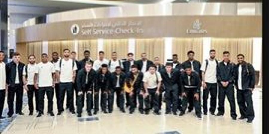 طيران
      الإمارات
      تنقل
      فريق
      العين
      في
      رحلته
      إلى
      الولايات
      المتحدة