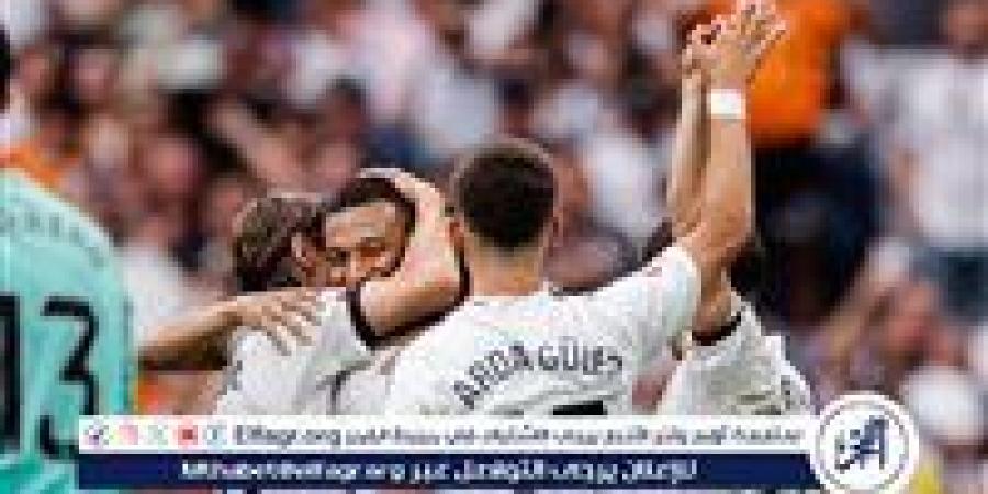 ريال
      مدريد
      يحسم
      صفقة
      الأرجنتيني
      فرانكو
      ماستانتونو