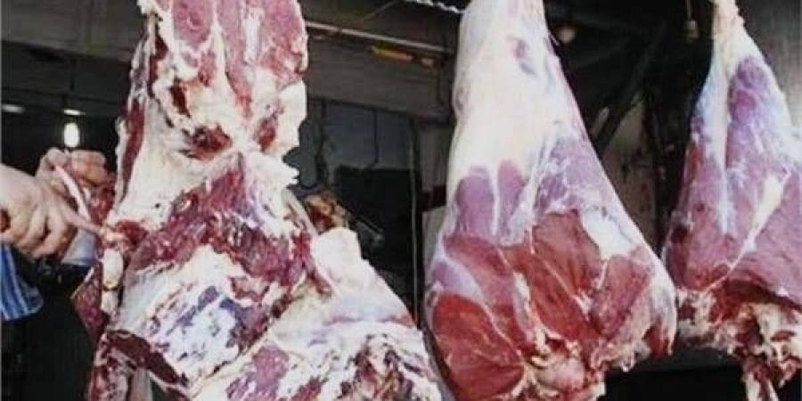 ضغط وأسعار  قياسية.. "زوم" على محلات اللحوم قبل  يوم واحد على "العيد الكبير"